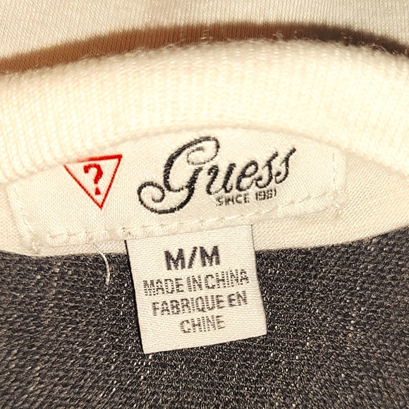 Guess Blouse - Picture 6 of 6